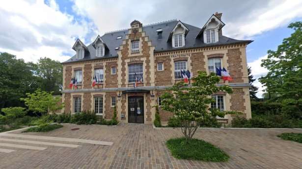 Essonne : பூங்கா ஒன்றில் இருந்து 7 வயது சிறுவனின் சடலம் மீட்பு..!